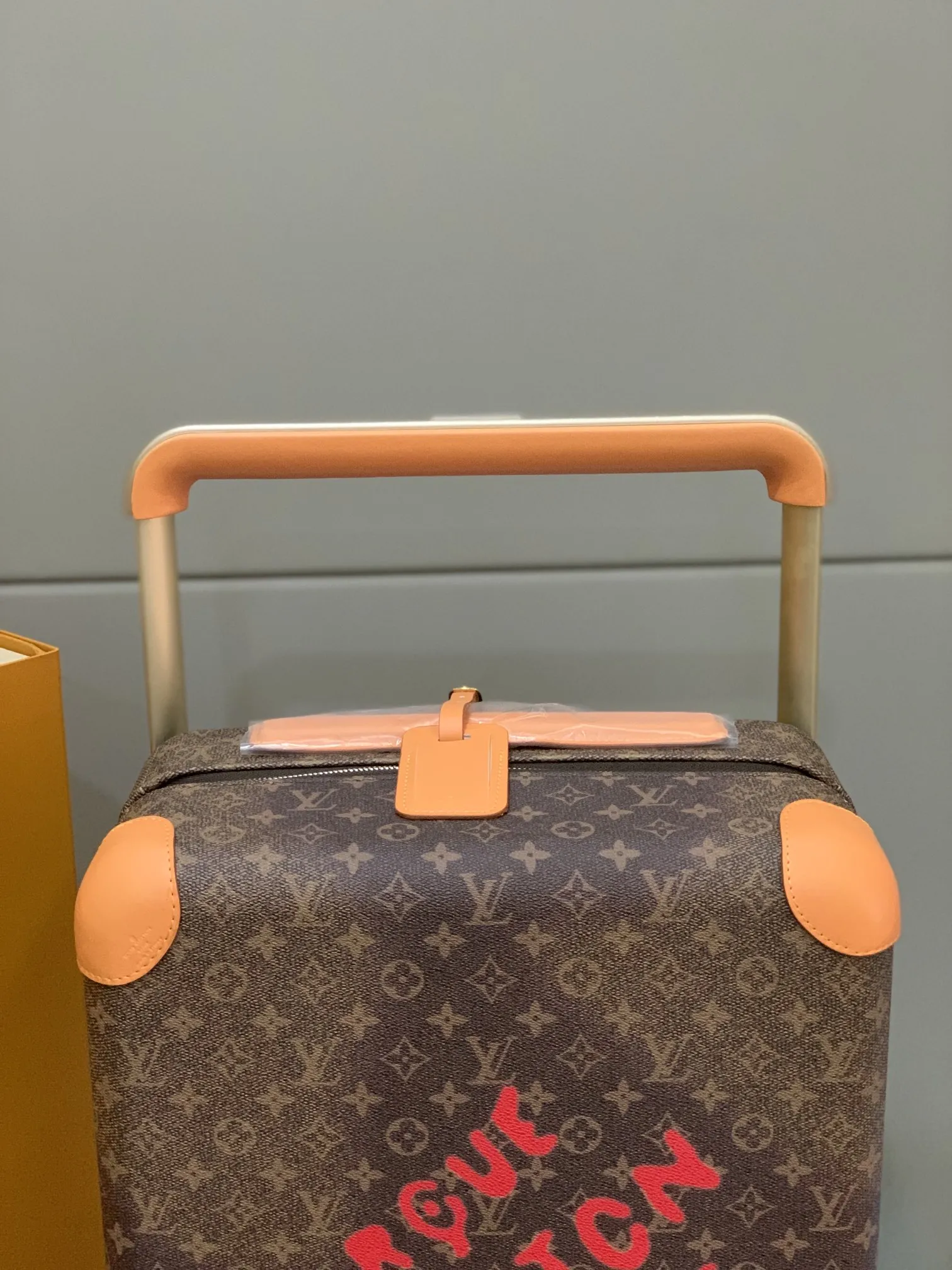 LOUIS VUITTON 茶色 マルグイエ柄 55cmスーツケース - 画像 (4)