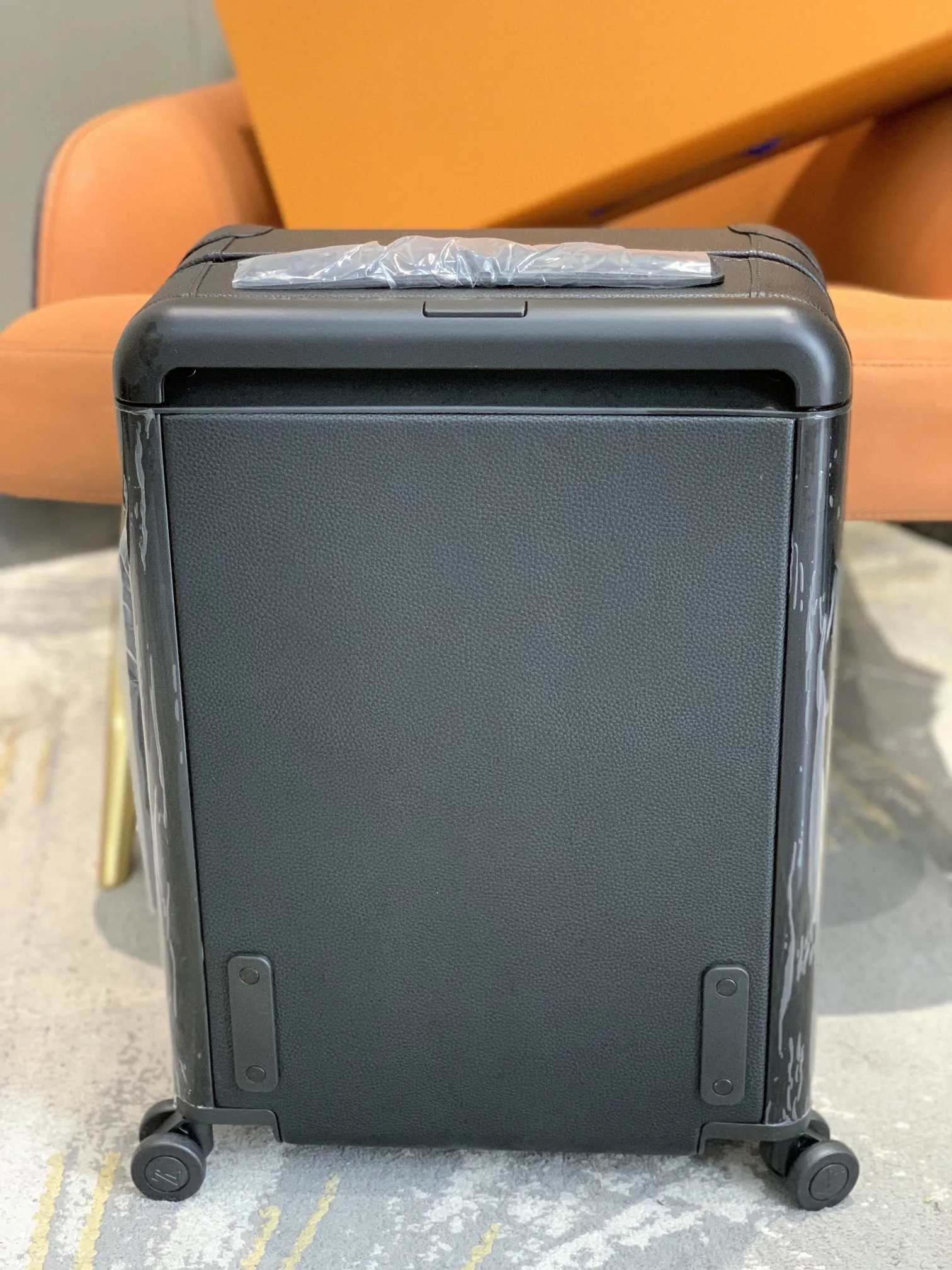 HORIZON 四輪キャリーケース ブラック 20インチ - 画像 (3)