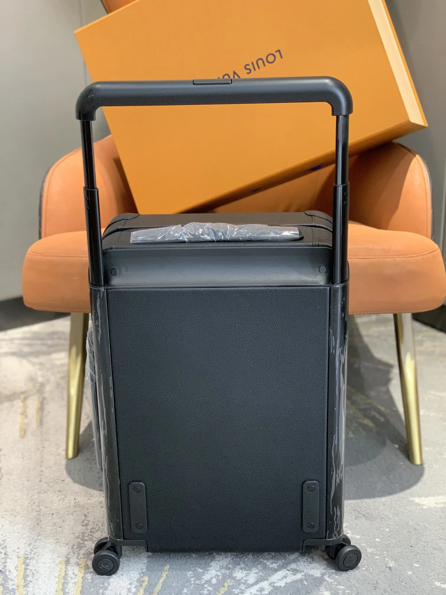 HORIZON 四輪キャリーケース ブラック 20インチ - 画像 (5)