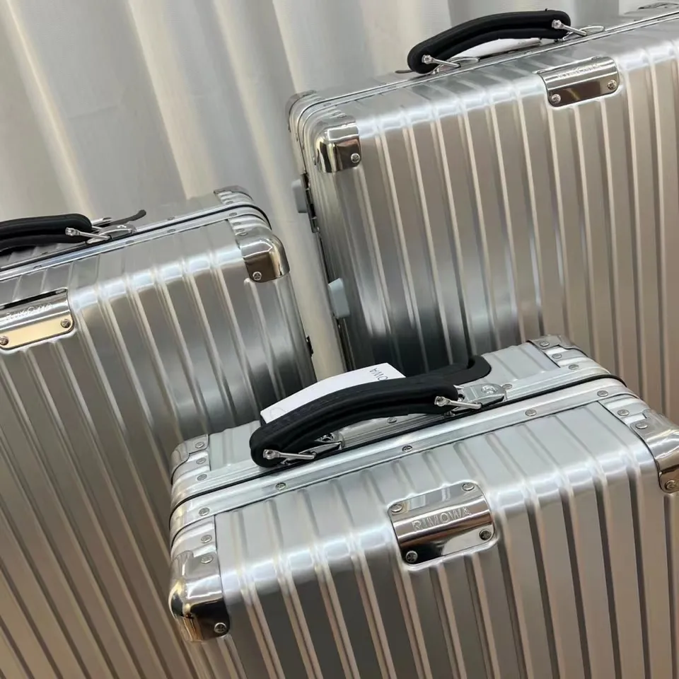 Rimowa Classic シルバー 3サイズセット - 画像 (6)