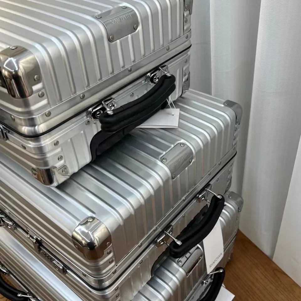 Rimowa Classic シルバー 3サイズセット - 画像 (8)