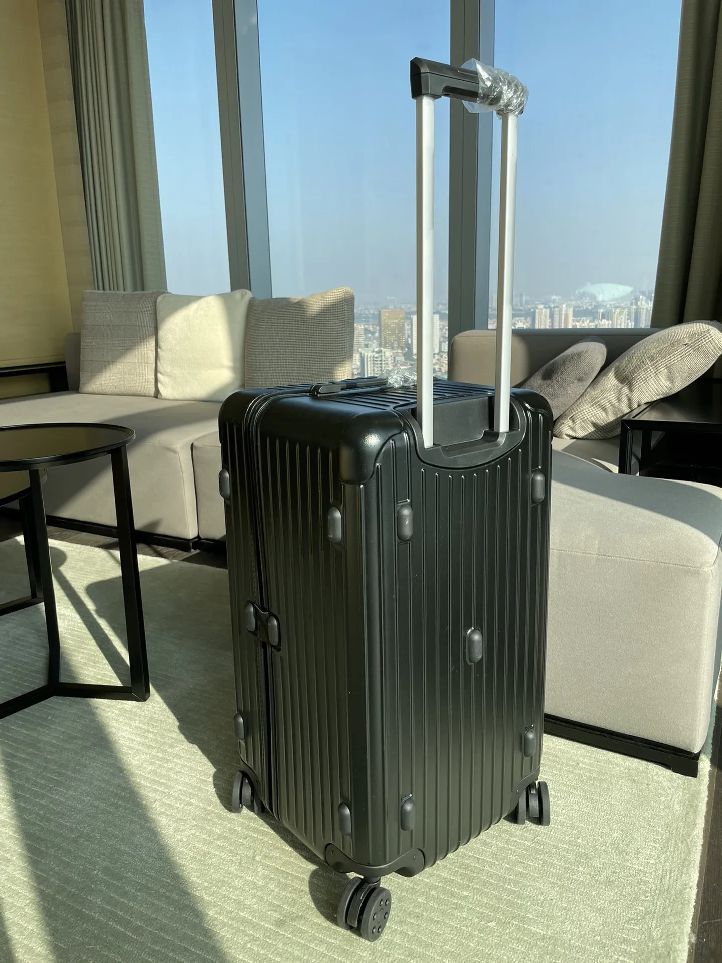 RIMOWA Trunk 黒色 スポーツモデルPC - 画像 (4)