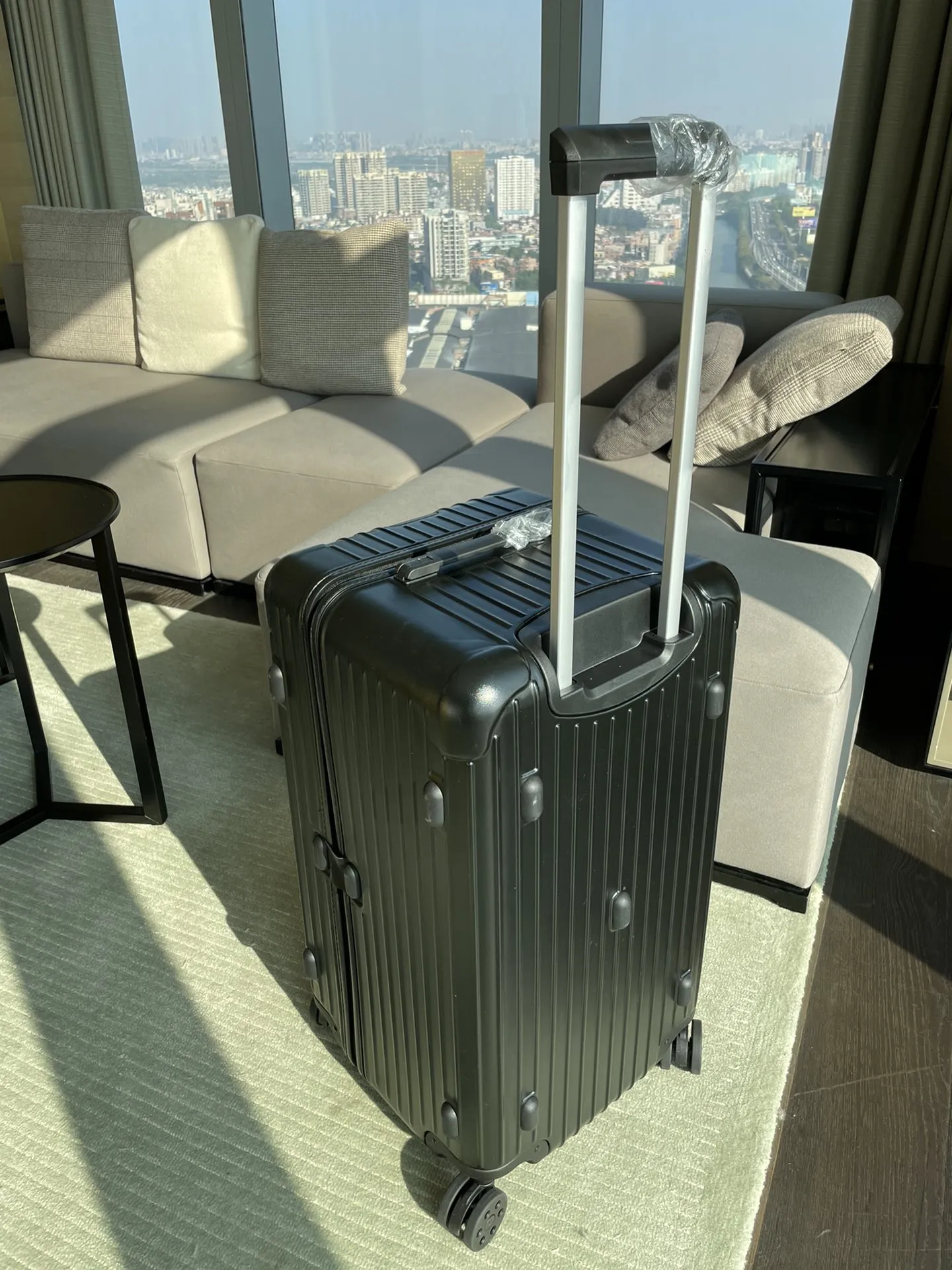 RIMOWA Trunk 黒色 スポーツモデルPC - 画像 (6)
