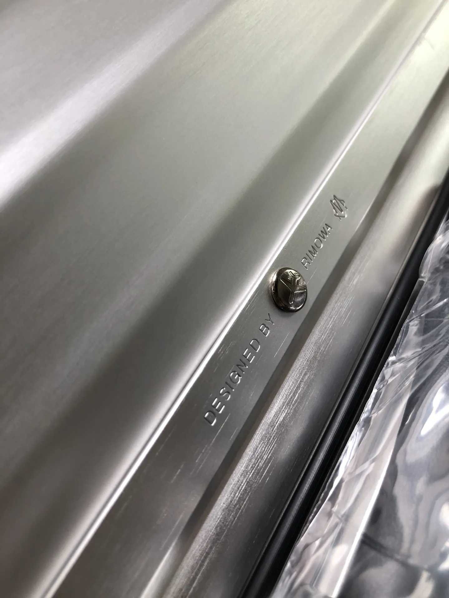 リモワClassic972 シルバー 20-26-30インチ - 画像 (4)