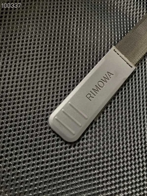 リモワClassic972 シルバー 20-26-30インチ - 画像 (8)