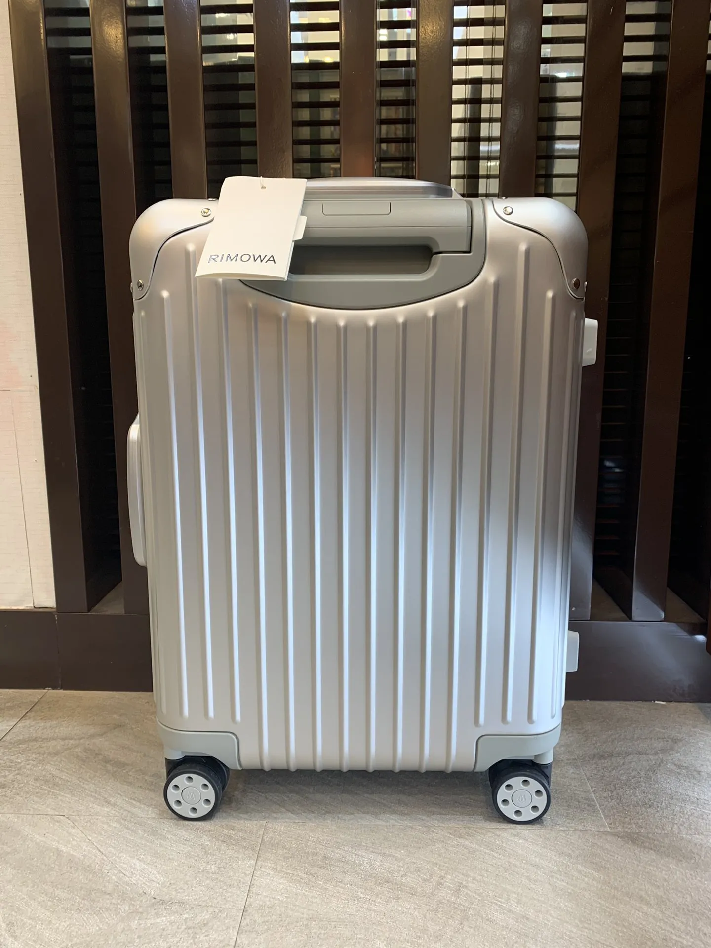 RIMOWA Original 925 シルバー 21インチスーツケース - 画像 (3)
