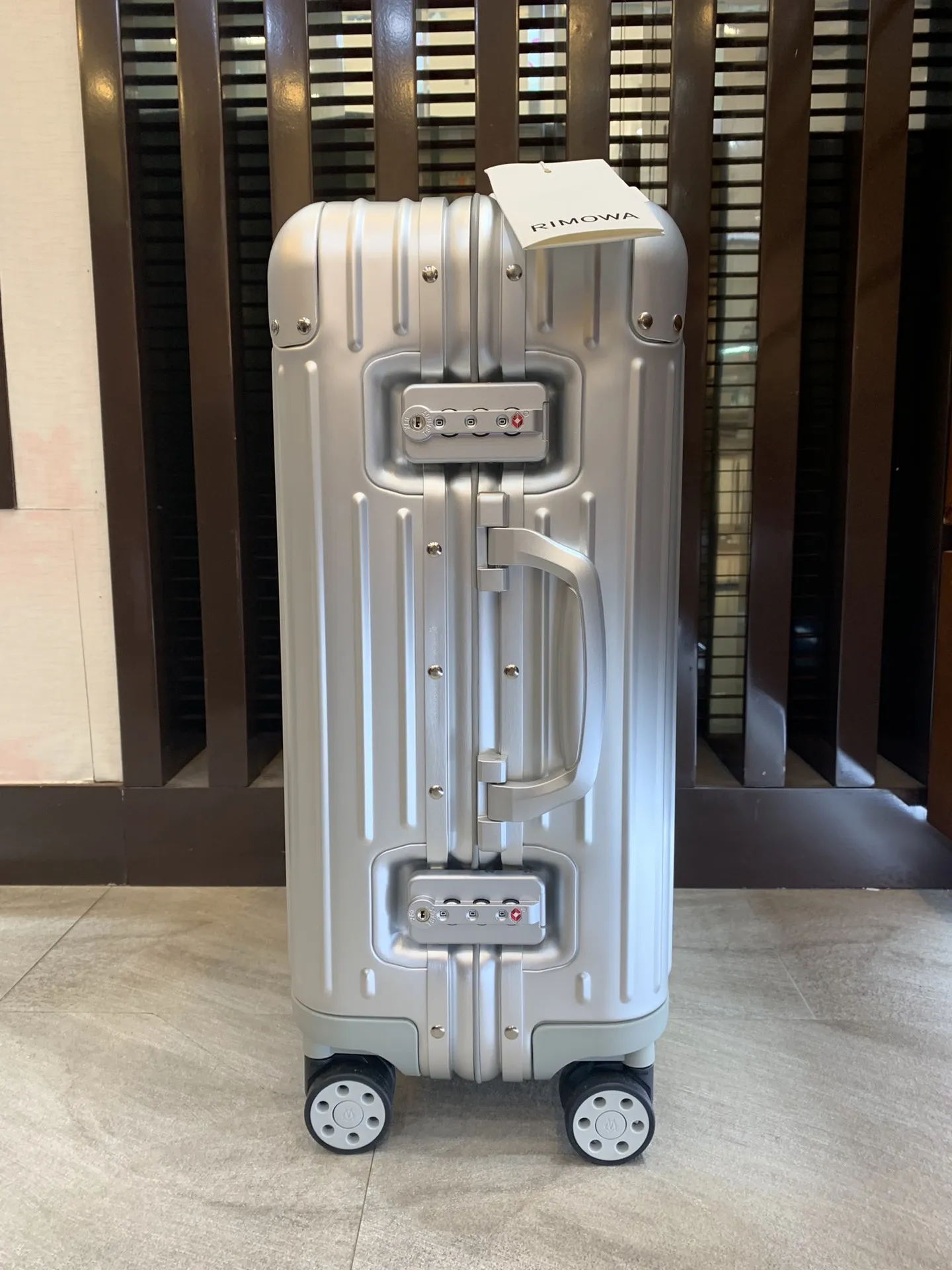 RIMOWA Original 925 シルバー 21インチスーツケース - 画像 (4)