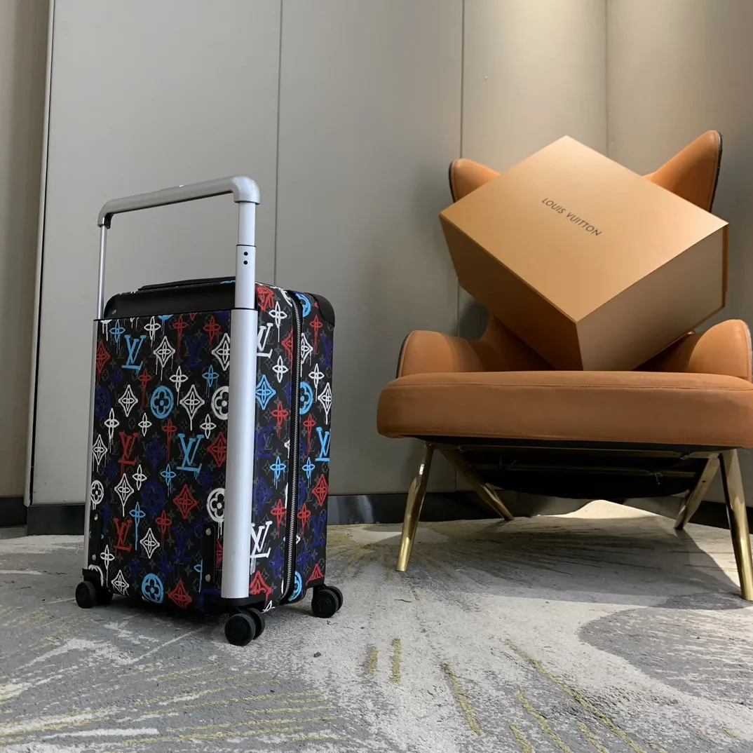 HORIZON 四輪キャリーケース 黒 花柄デザイン - 画像 (3)