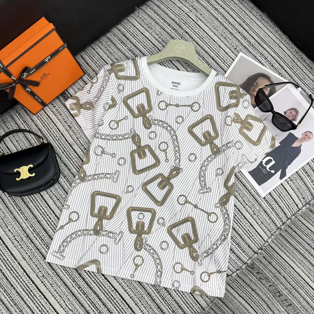 Her*チェーンプリント半袖Tシャツ新作白