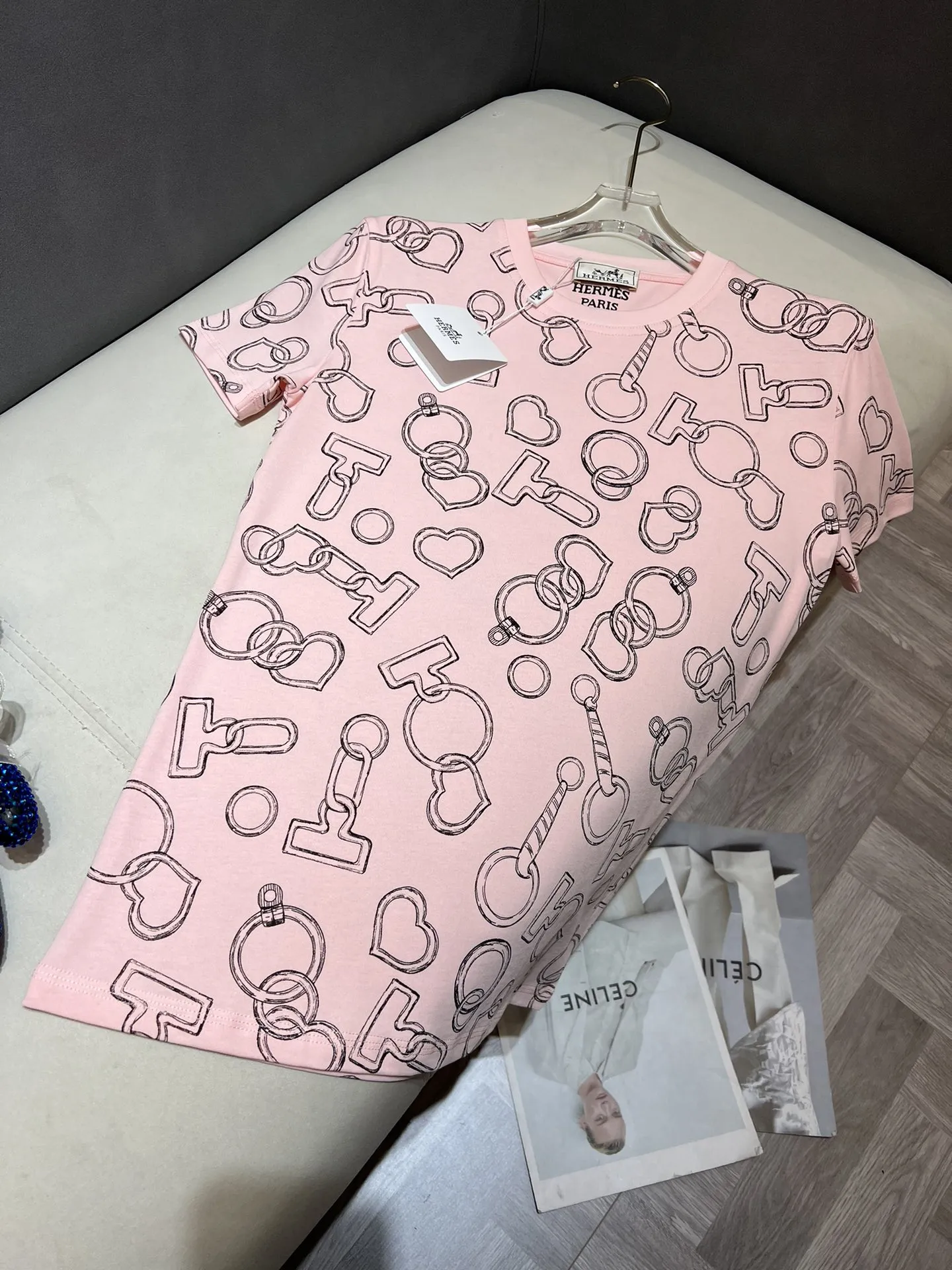 HERSC2024新作ピンクプリント半袖Tシャツ