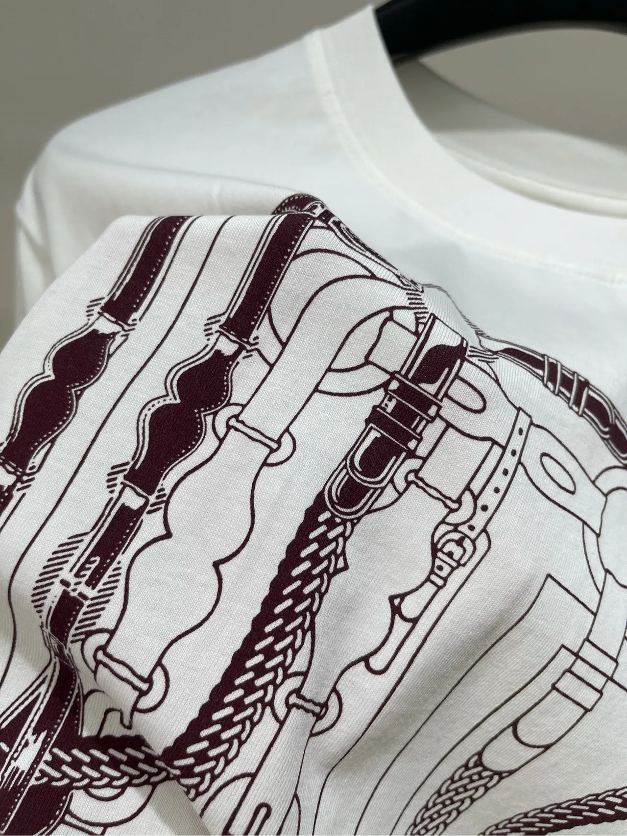 Hermes新作白いプリント半袖Tシャツ - 画像 (7)