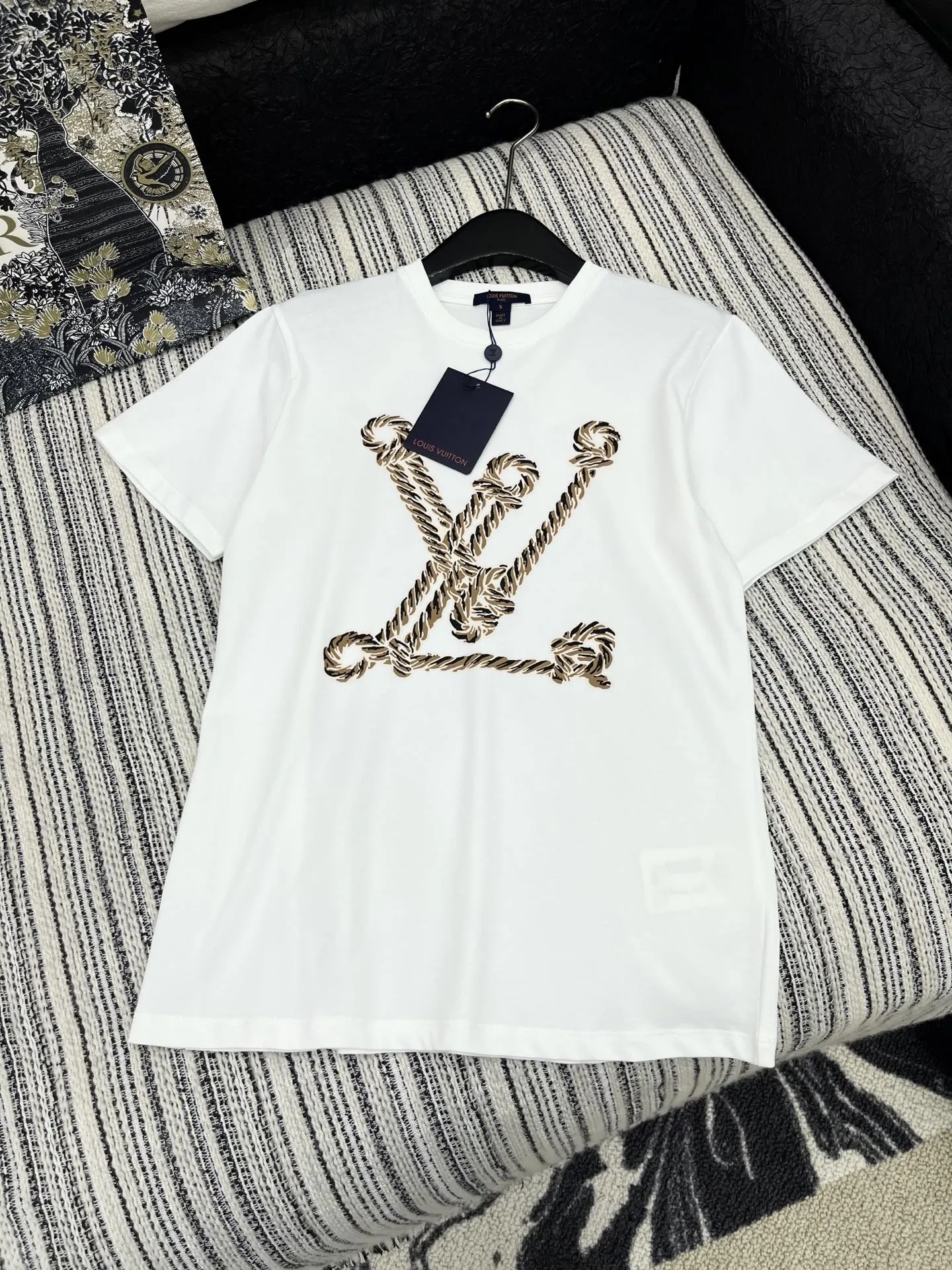 Louis Vuitton新作白プリント半袖Tシャツ