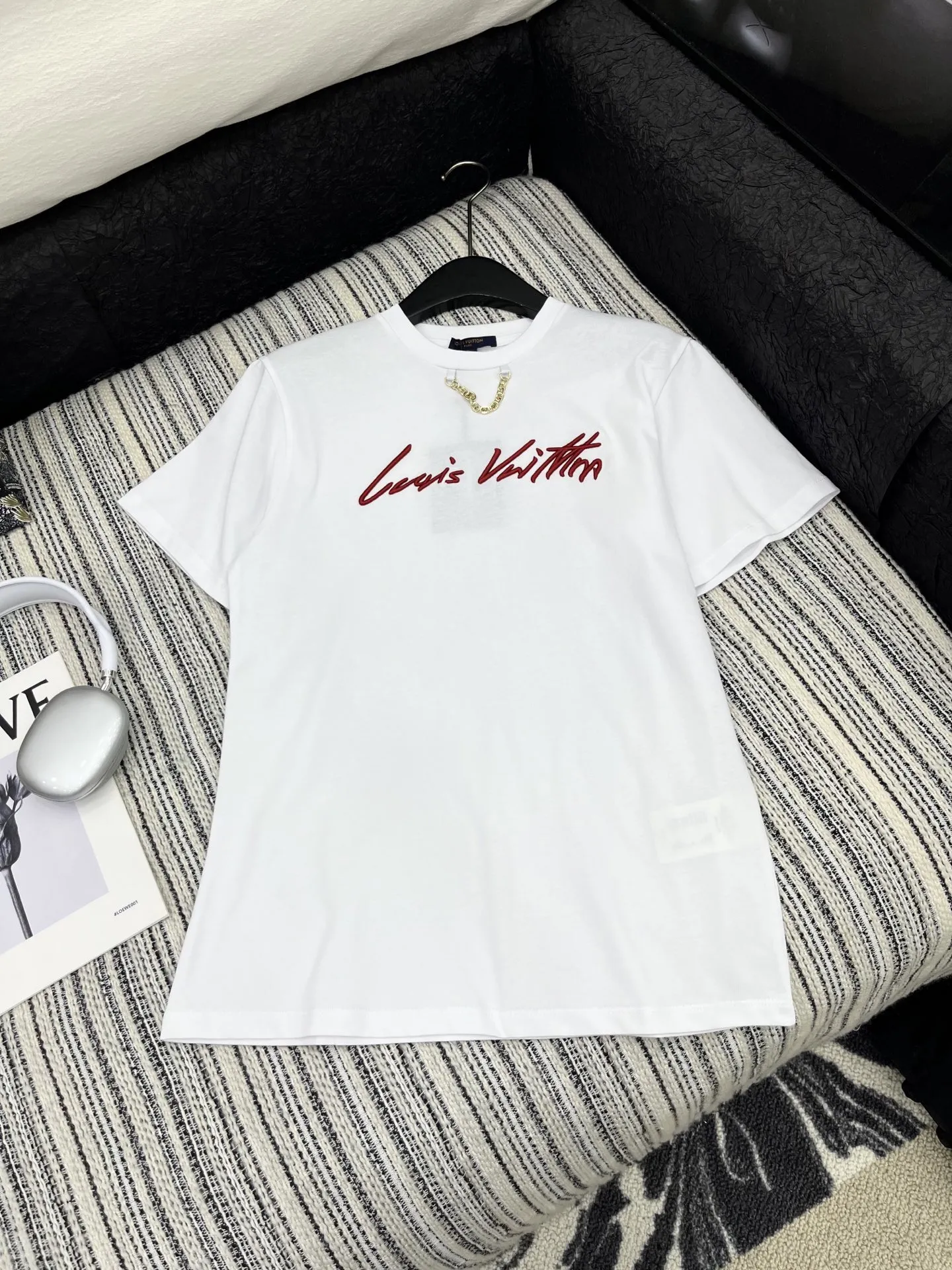 Louis Vuitton新作黒プリント半袖Tシャツ - 画像 (3)