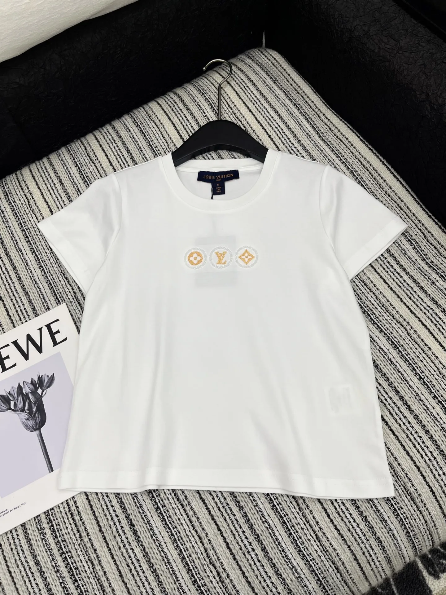 Louis Vuitton 黒 新作プリント半袖Tシャツ - 画像 (3)