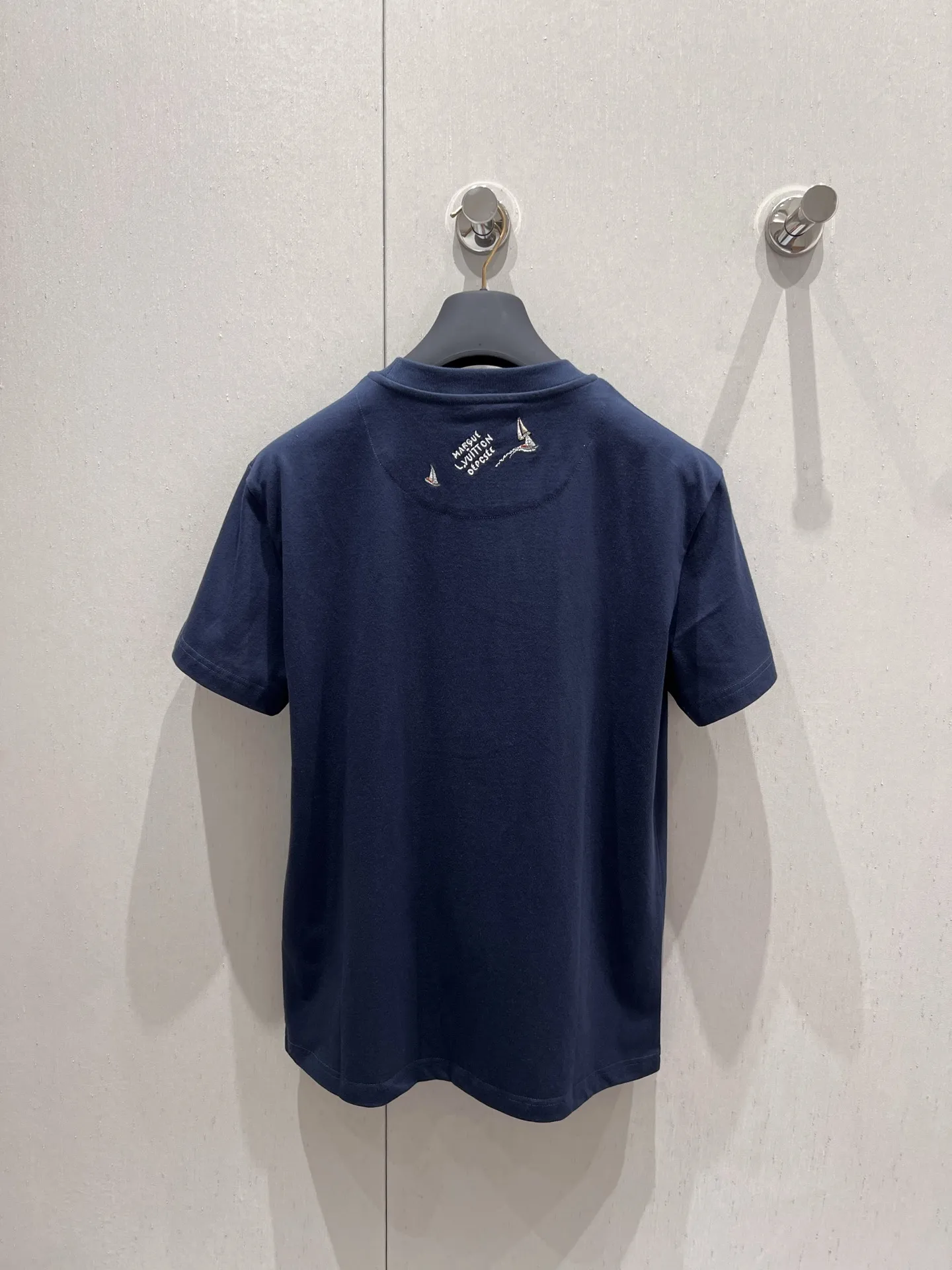 Louis Vuitton新作ネイビーブルー半袖Tシャツ - 画像 (3)
