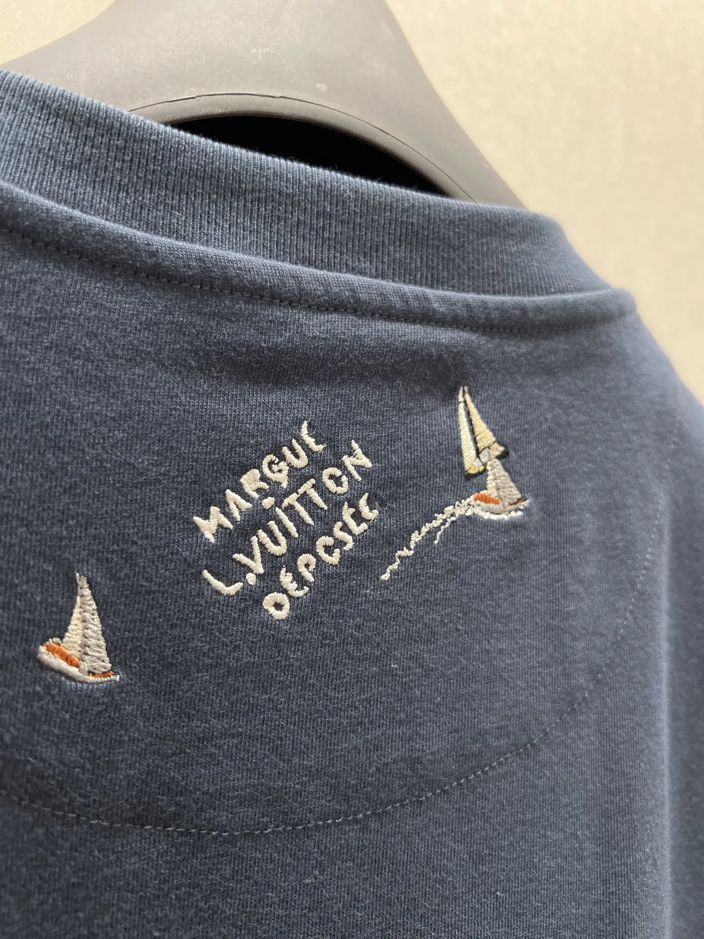 Louis Vuitton新作ネイビーブルー半袖Tシャツ - 画像 (7)