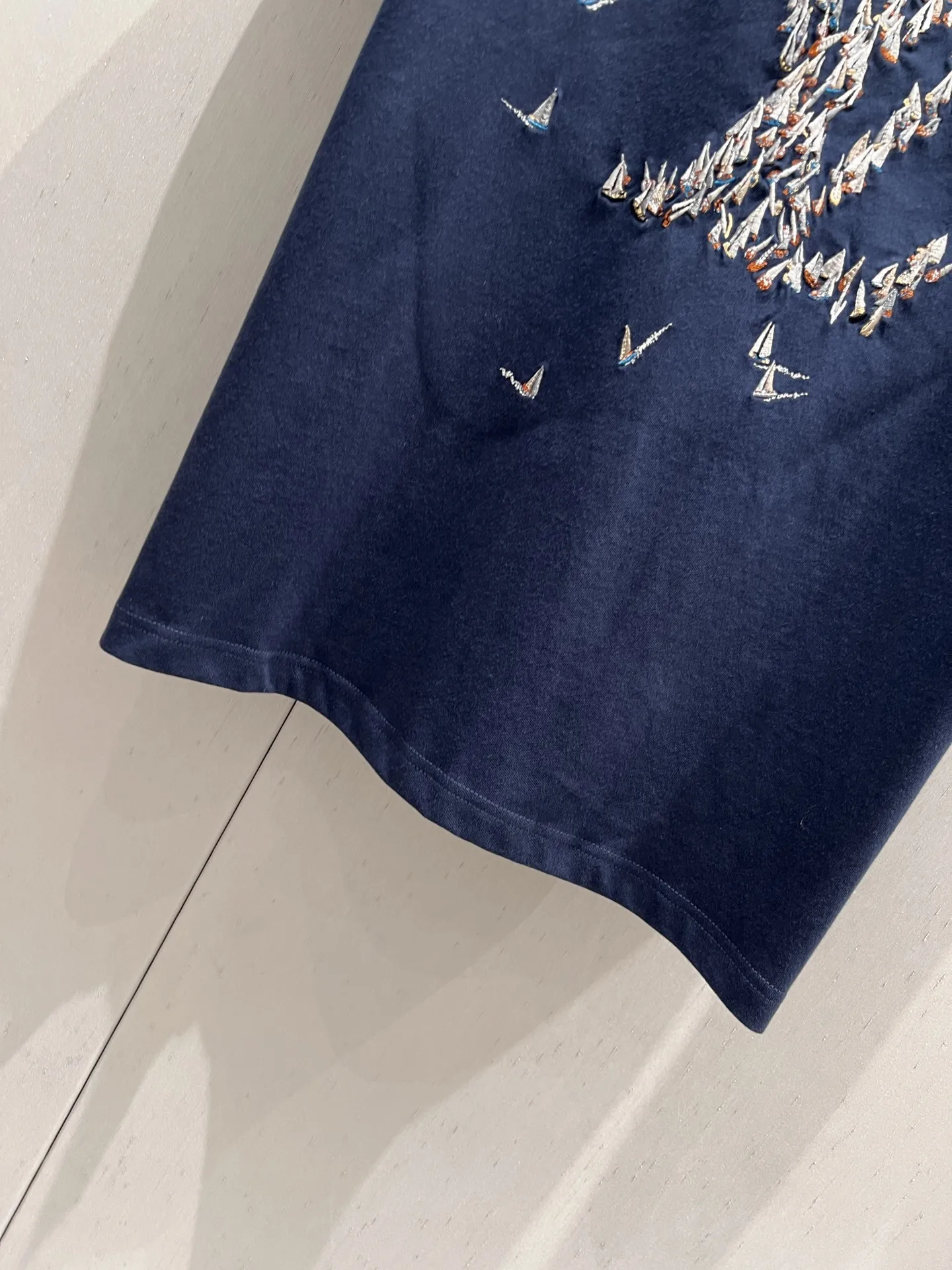 Louis Vuitton新作ネイビーブルー半袖Tシャツ - 画像 (9)