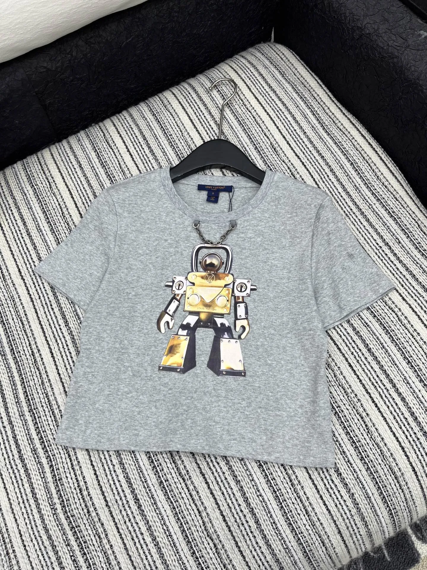 Louis Vuitton 2025新作グレープリント半袖Tシャツ