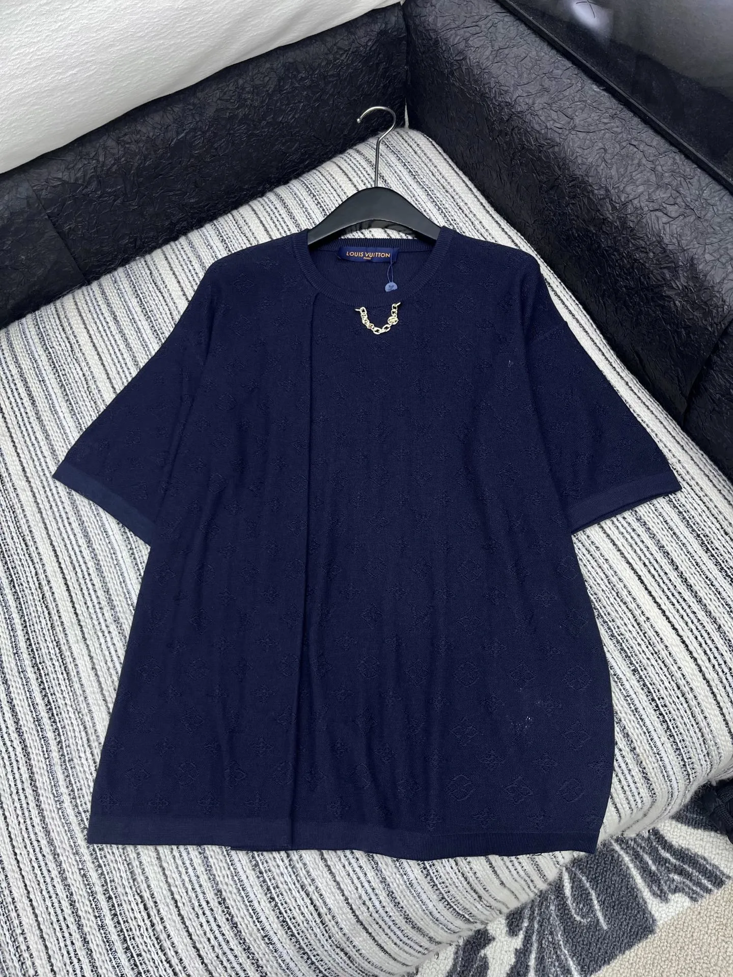 Louis Vuitton新作杏色半袖ニットトップス - 画像 (3)