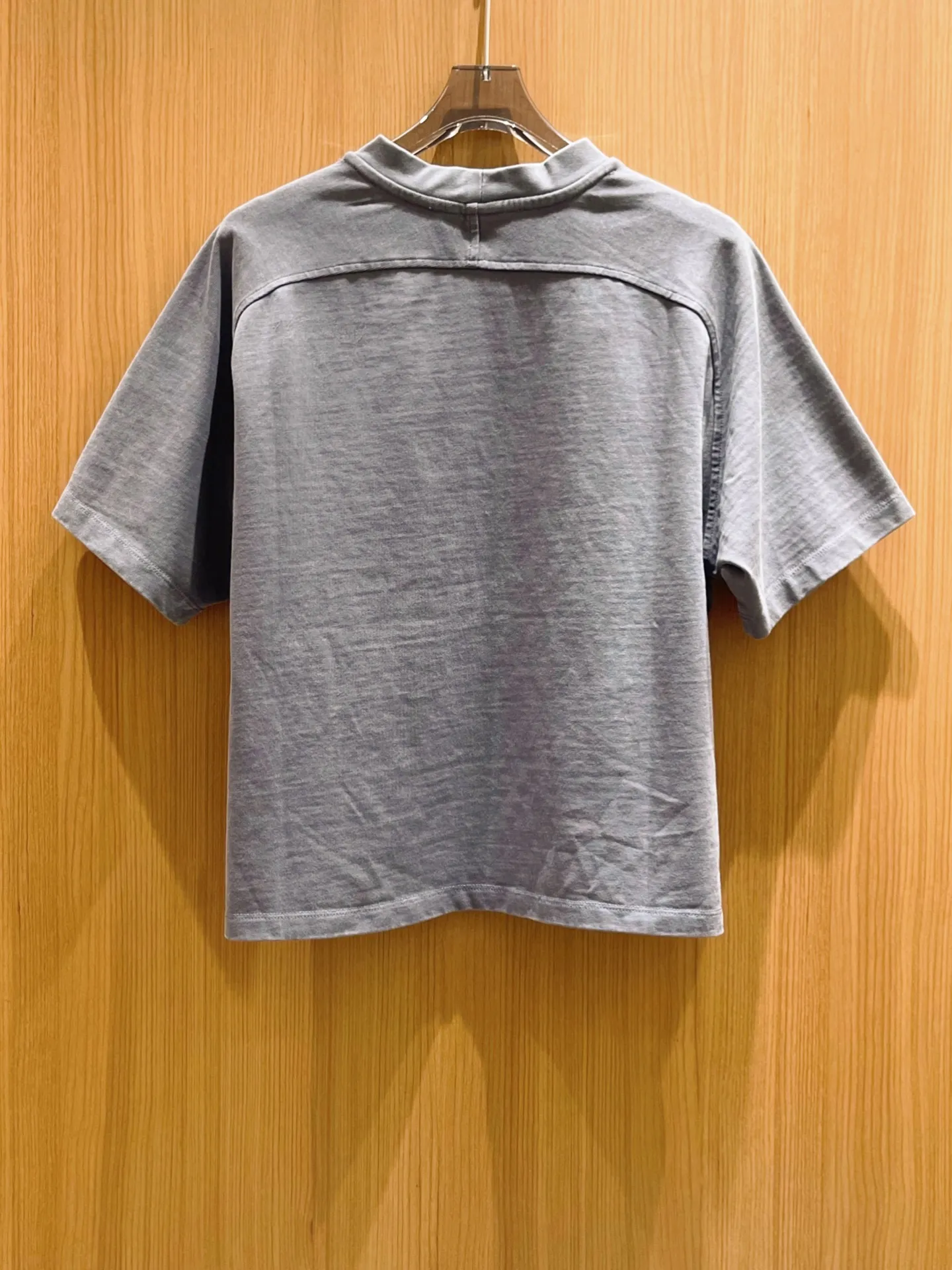 ルイヴィトン新作グレー半袖Tシャツ - 画像 (4)