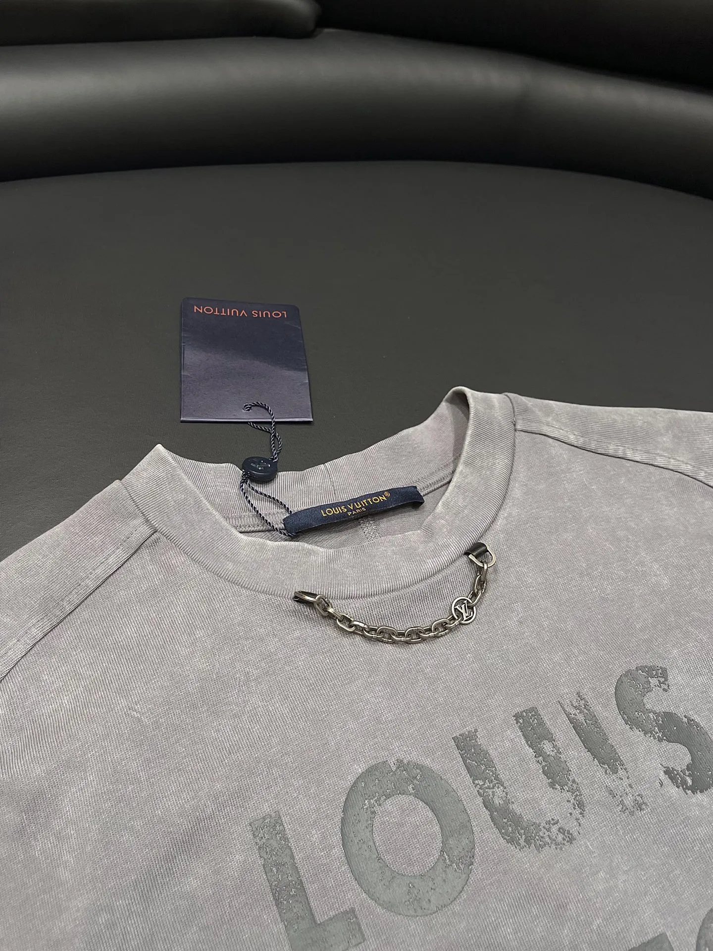 ルイヴィトン新作グレー半袖Tシャツ - 画像 (6)