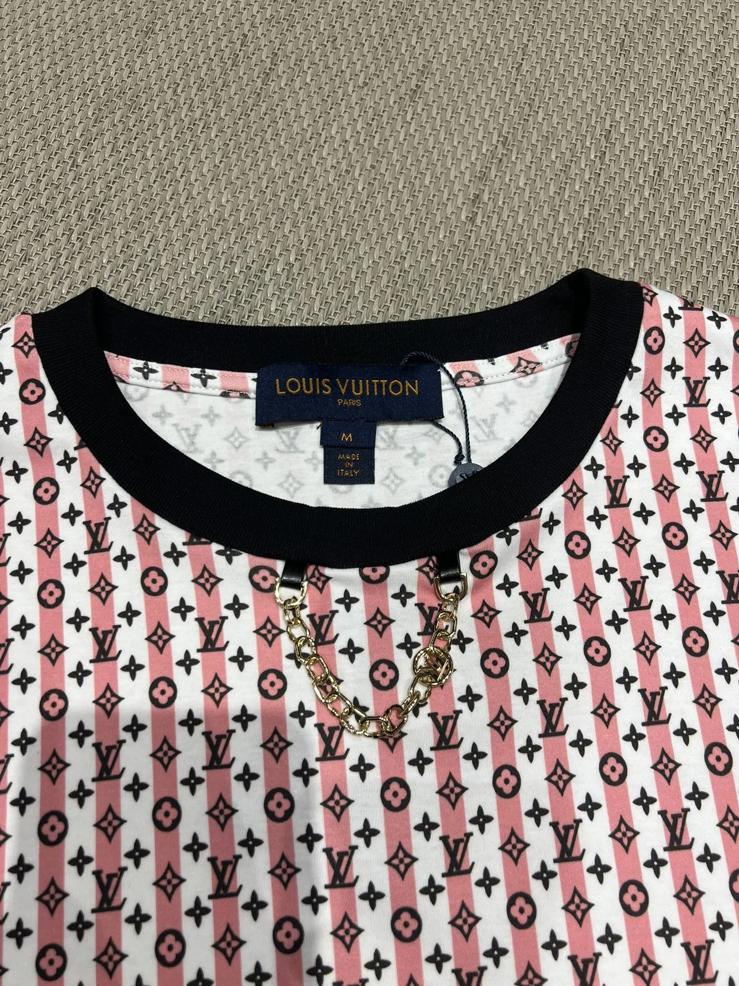 Louis Vuitton黒ストライププリント半袖Tシャツ - 画像 (4)