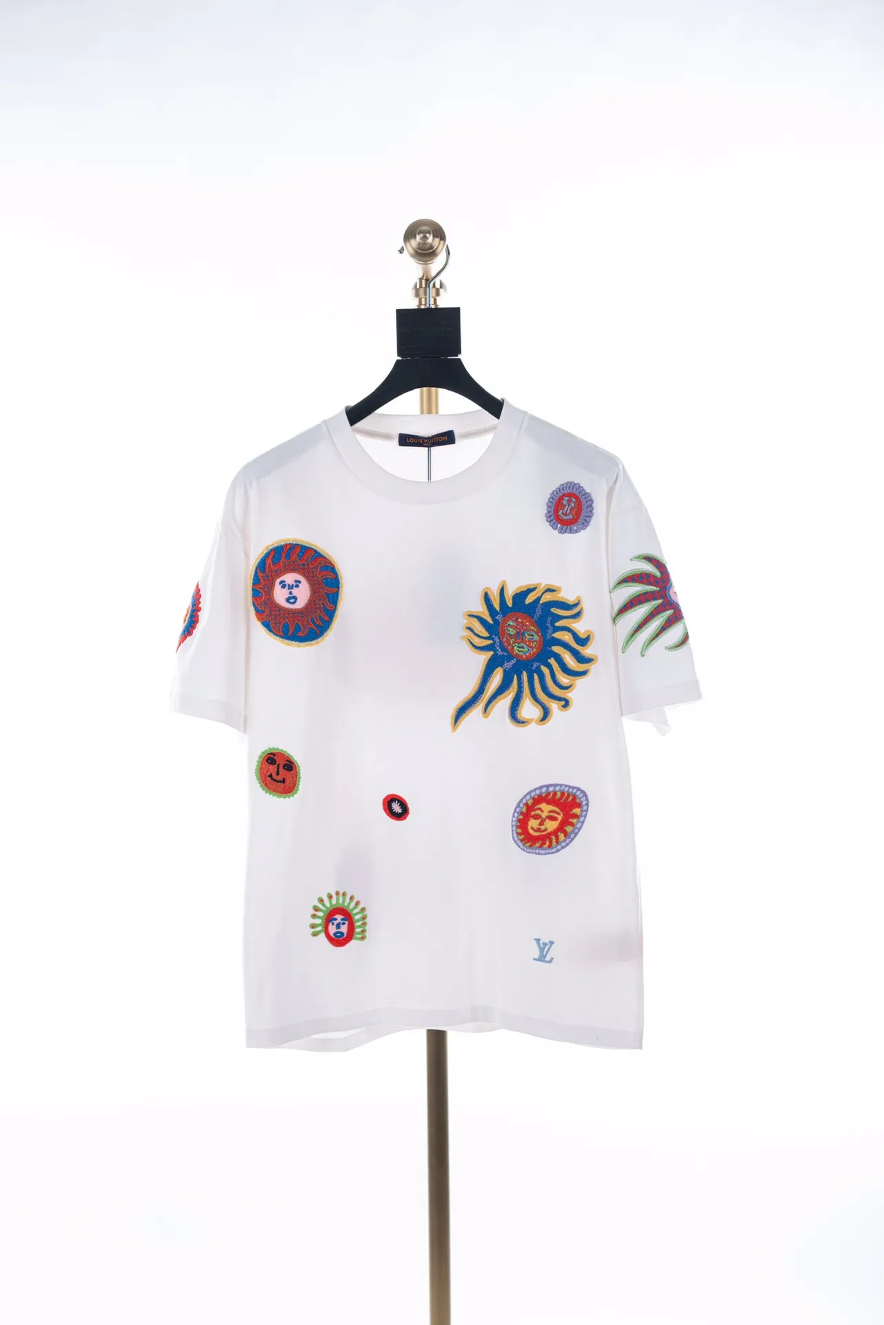 LOUIS VUITTON 新作 草間彌生 白 Tシャツ