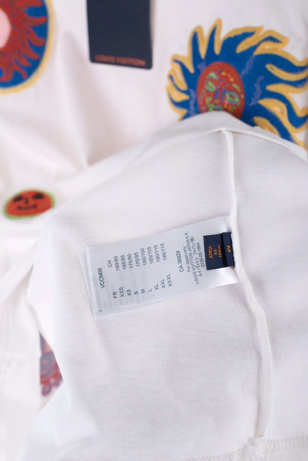 LOUIS VUITTON 新作 草間彌生 白 Tシャツ - 画像 (9)