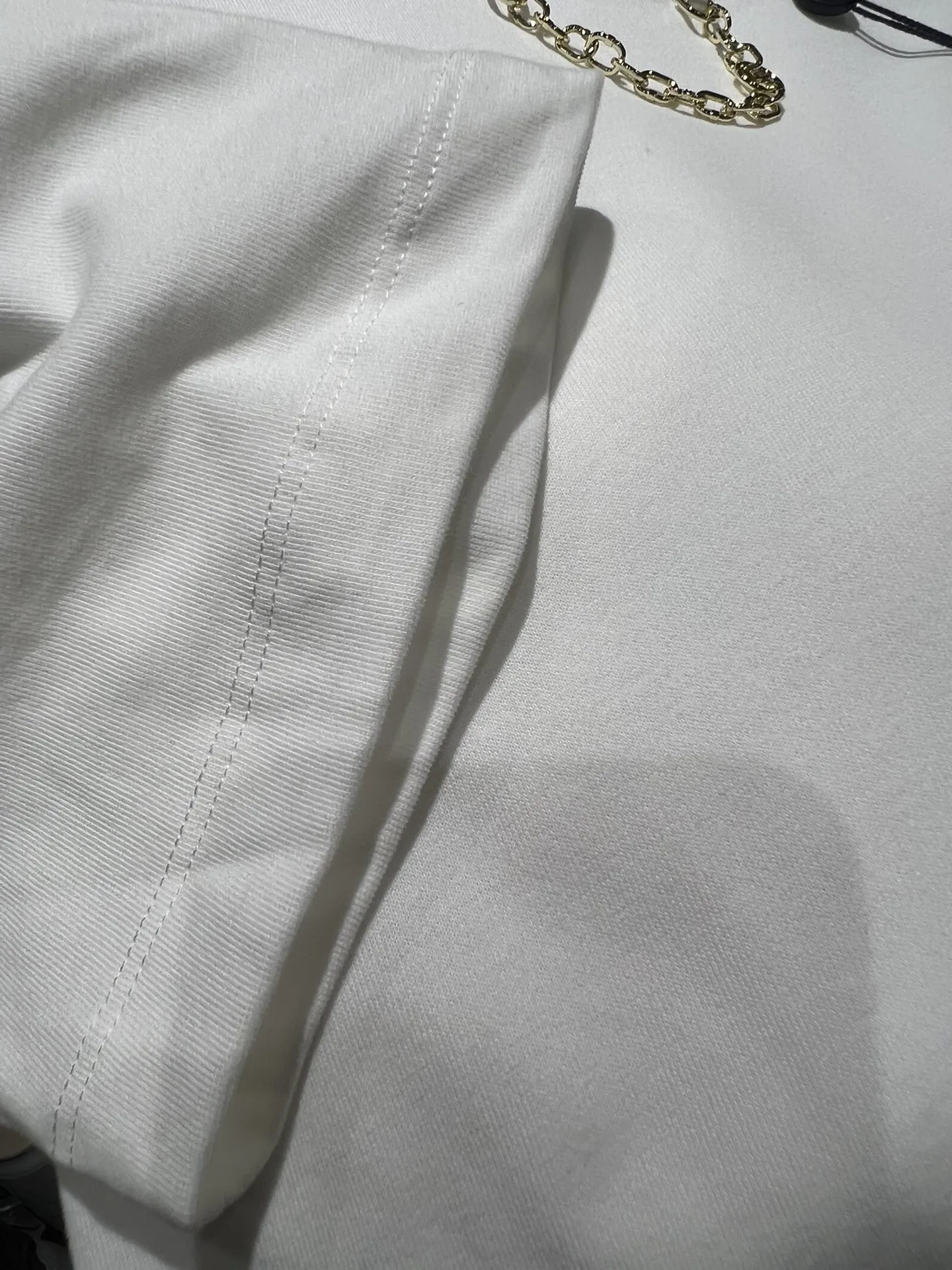 Louis Vuitton 白刺繍半袖Tシャツ新作 - 画像 (8)