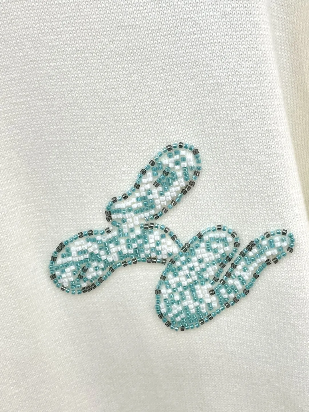 LOUIS VUITTON 白 手工ビーズ編み半袖Tシャツ - 画像 (6)