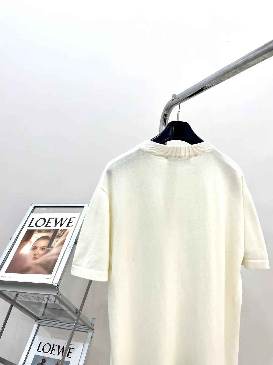 LOUIS VUITTON 白 手工ビーズ編み半袖Tシャツ - 画像 (9)