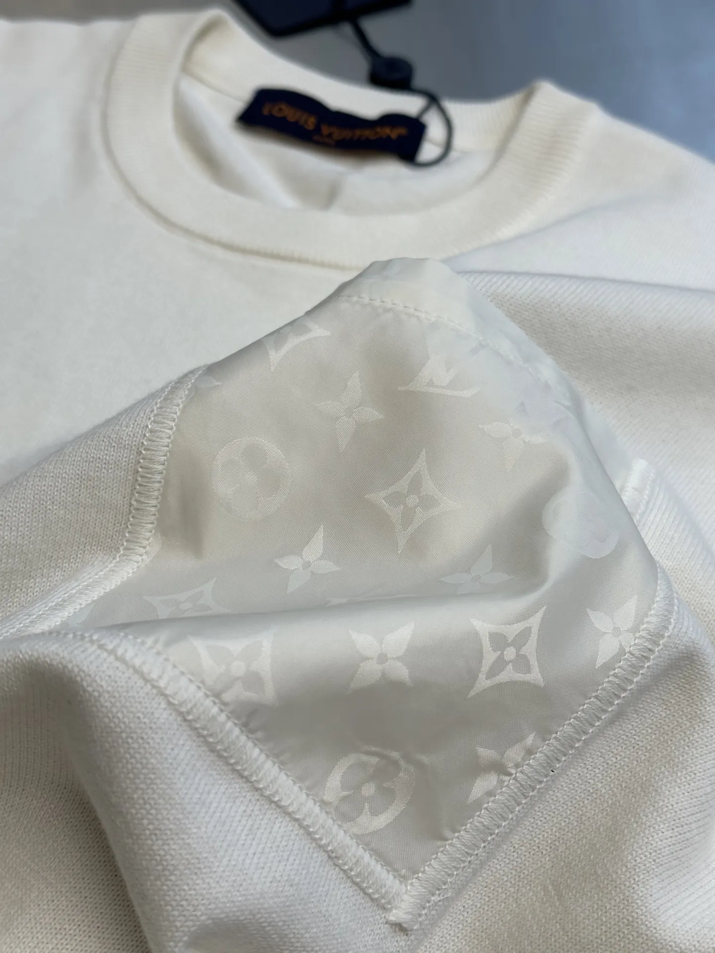 Louis Vuitton MONOGRAM 白 半袖Tシャツ - 画像 (9)