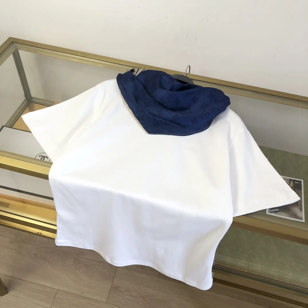 LOUIS VUITTON 白 アルファベット半袖Tシャツ - 画像 (3)