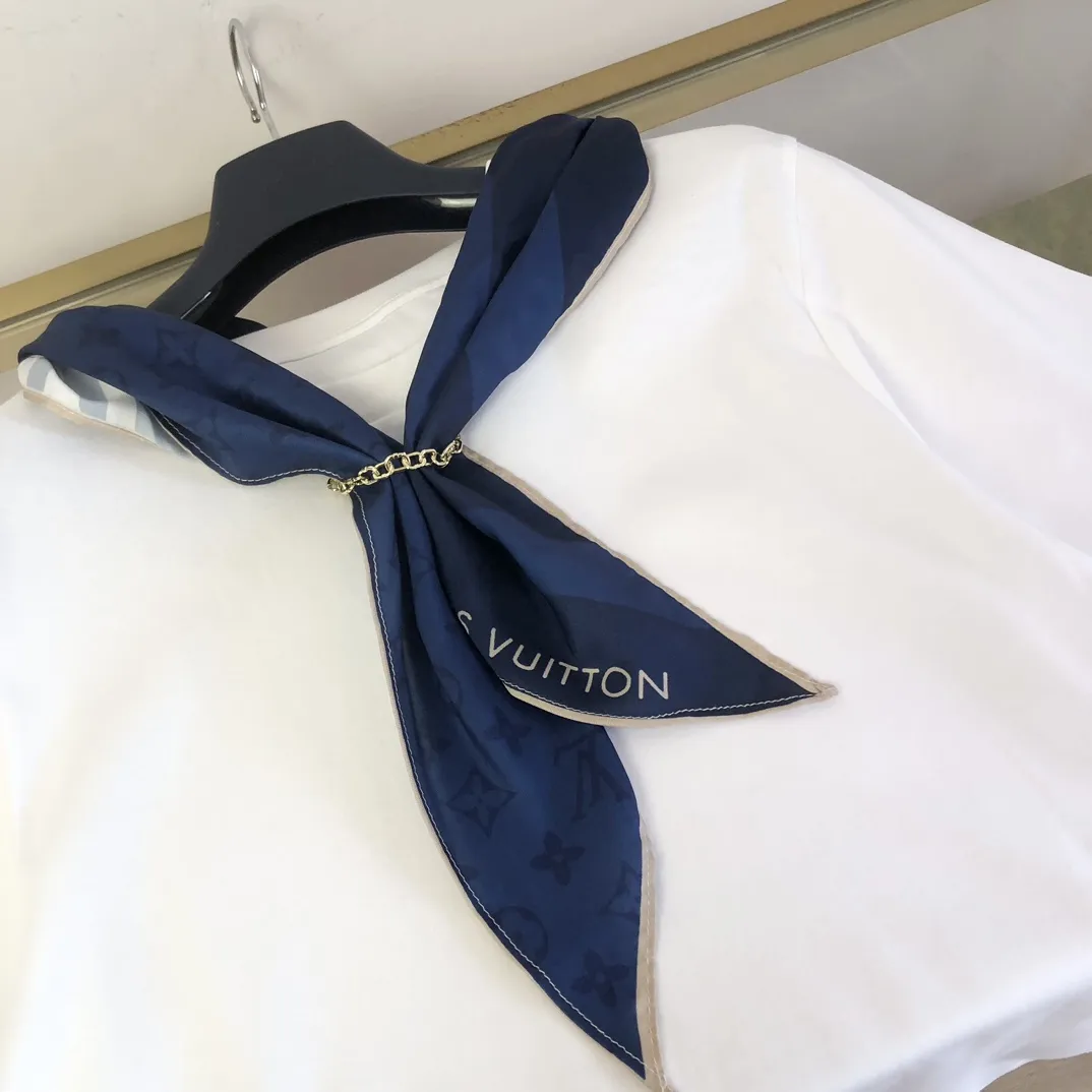 LOUIS VUITTON 白 アルファベット半袖Tシャツ - 画像 (4)