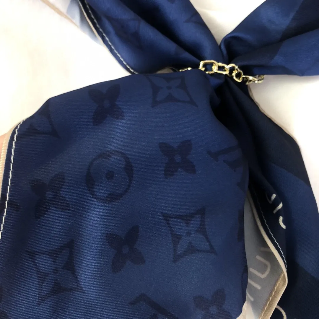 LOUIS VUITTON 白 アルファベット半袖Tシャツ - 画像 (6)