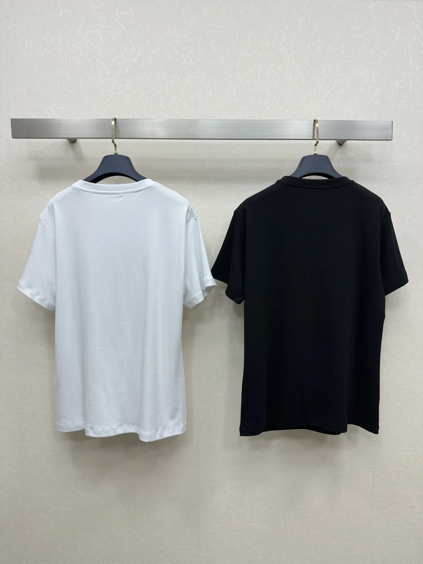 LOUIS VUITTON新作黒白半袖Tシャツ - 画像 (9)