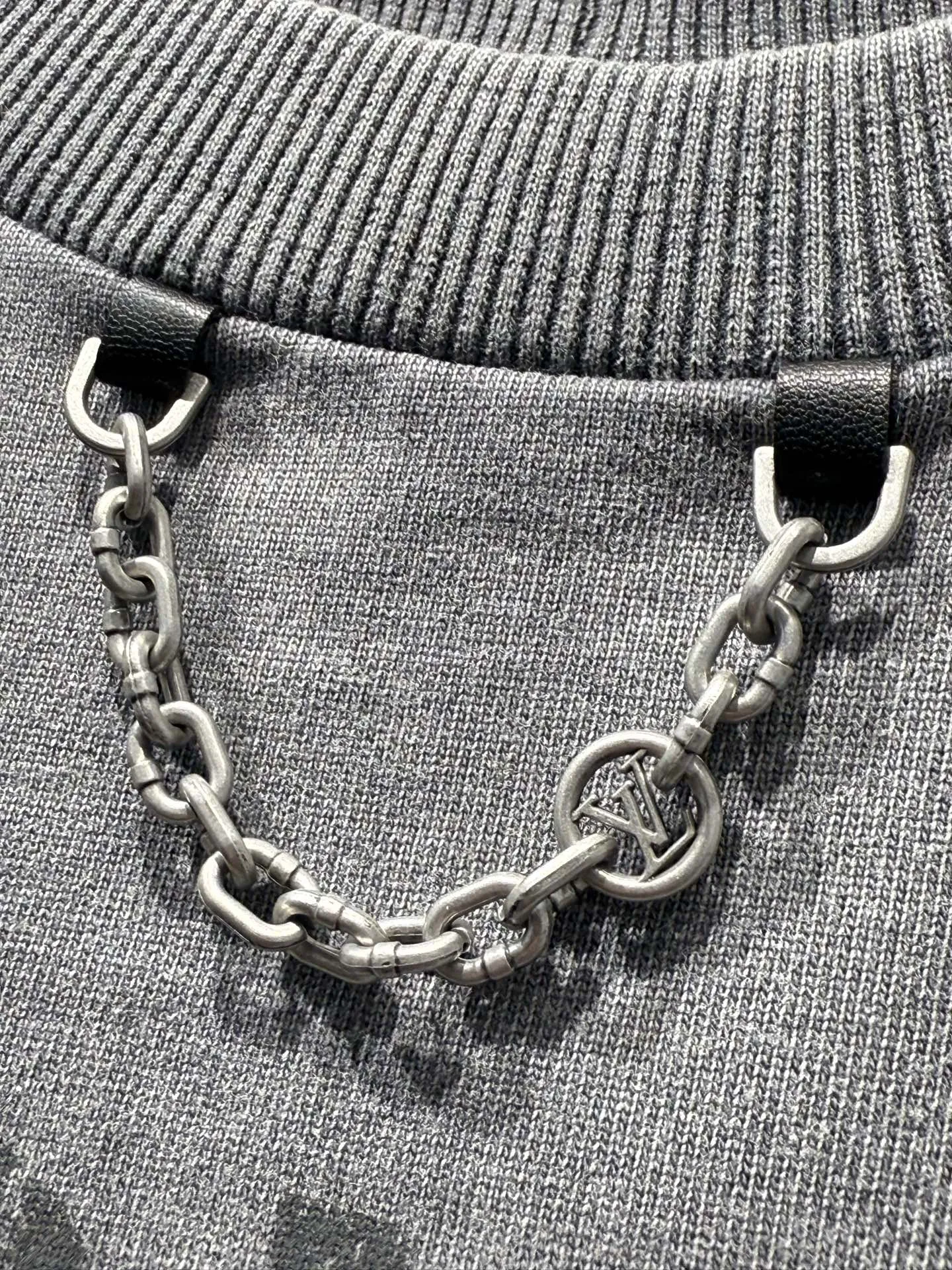 LOUIS VUITTON新作グレー半袖Tシャツ - 画像 (10)