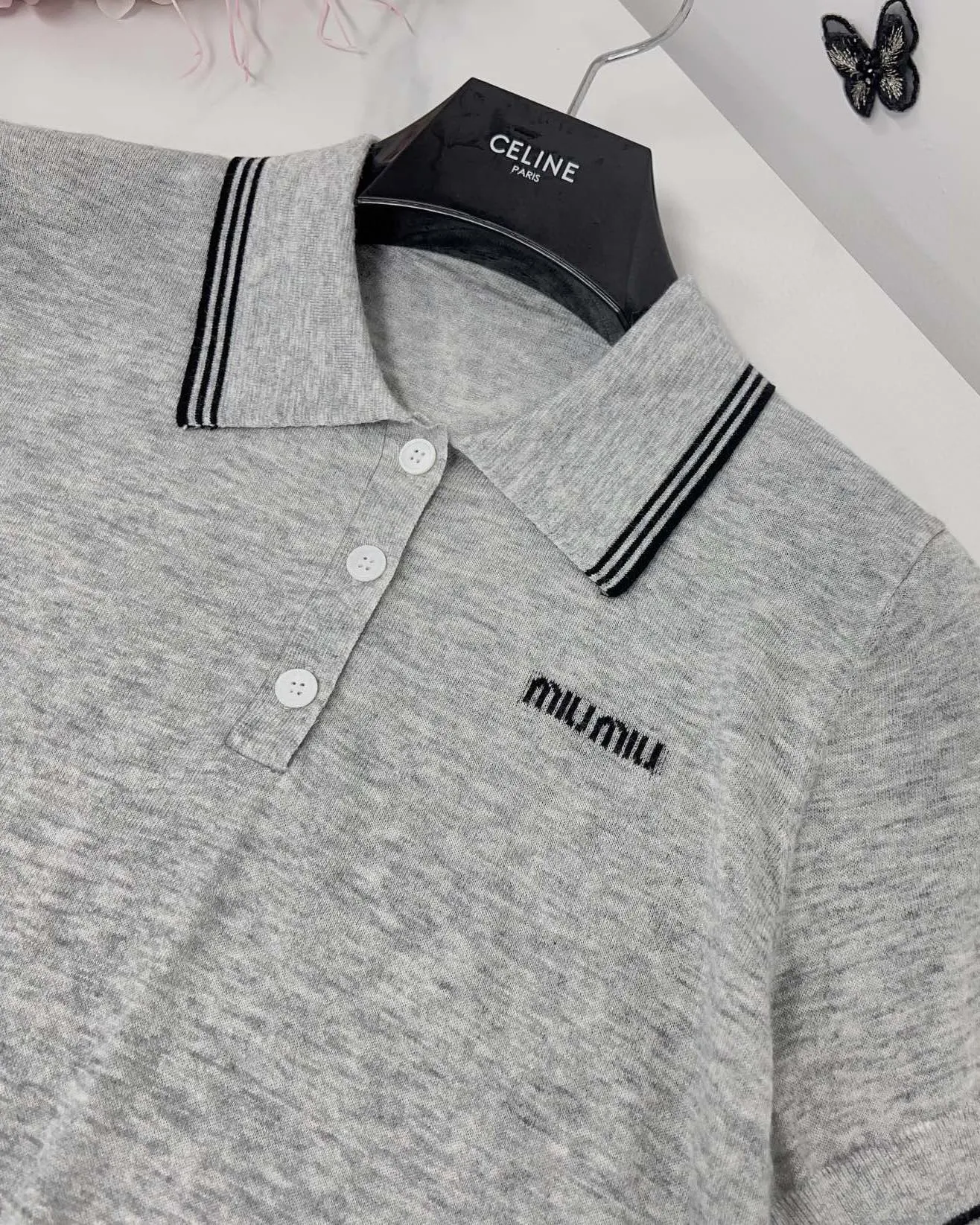 MIU MIU グレーアルファベットポロニット - 画像 (3)