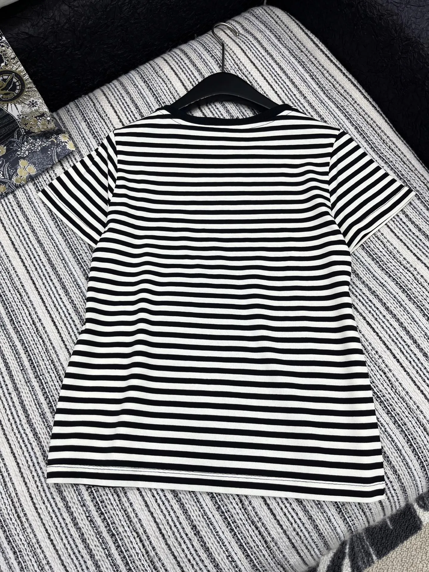 Moncler新作黒ストライプ半袖Tシャツ - 画像 (7)