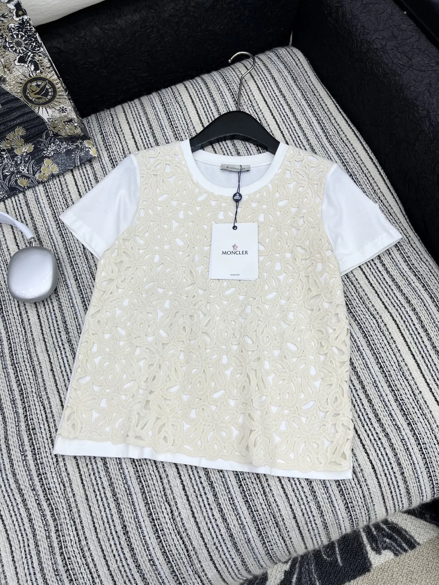 Moncler新作白色偽の2ピース半袖Tシャツ