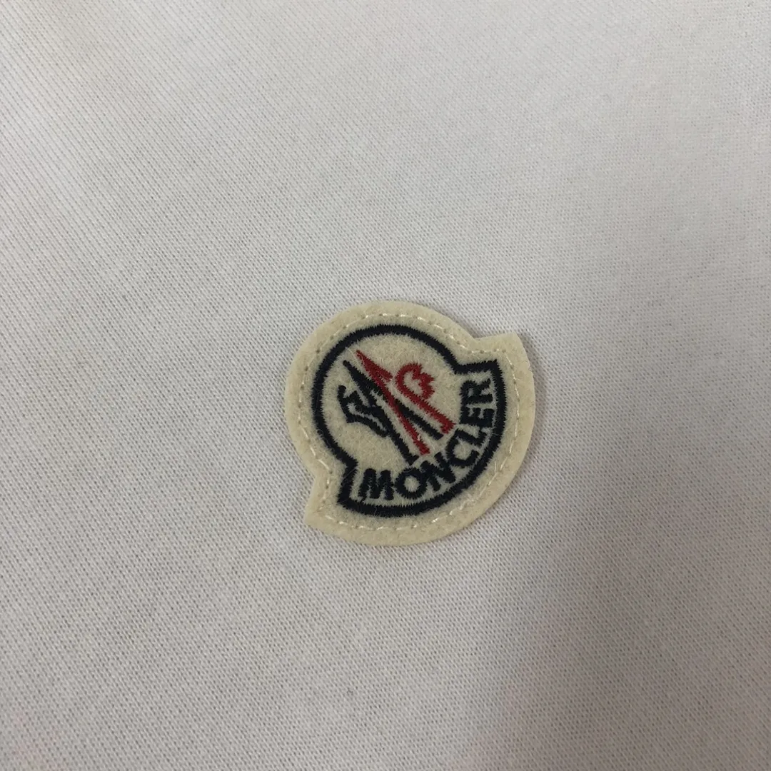 MONCLER 蒙口 新作 白 半袖Tシャツ - 画像 (6)