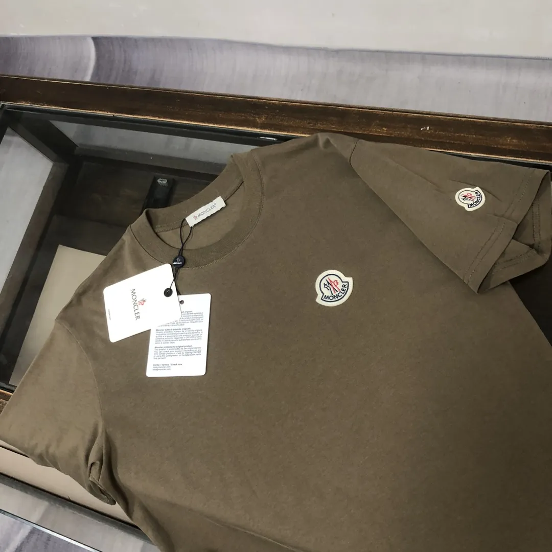 MONCLER 黒 2025新作カップルTシャツ - 画像 (4)