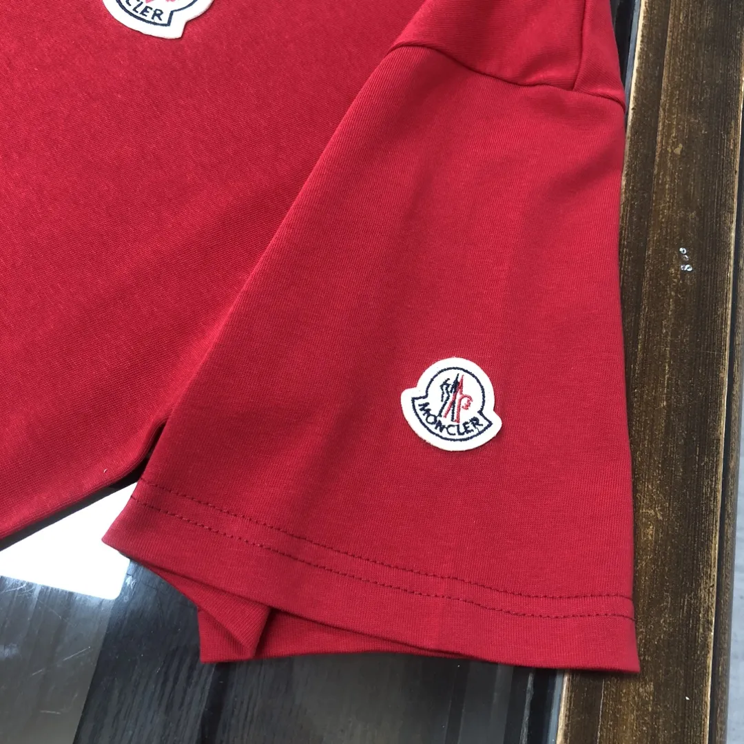 MONCLER新作赤いカップル半袖Tシャツ - 画像 (7)
