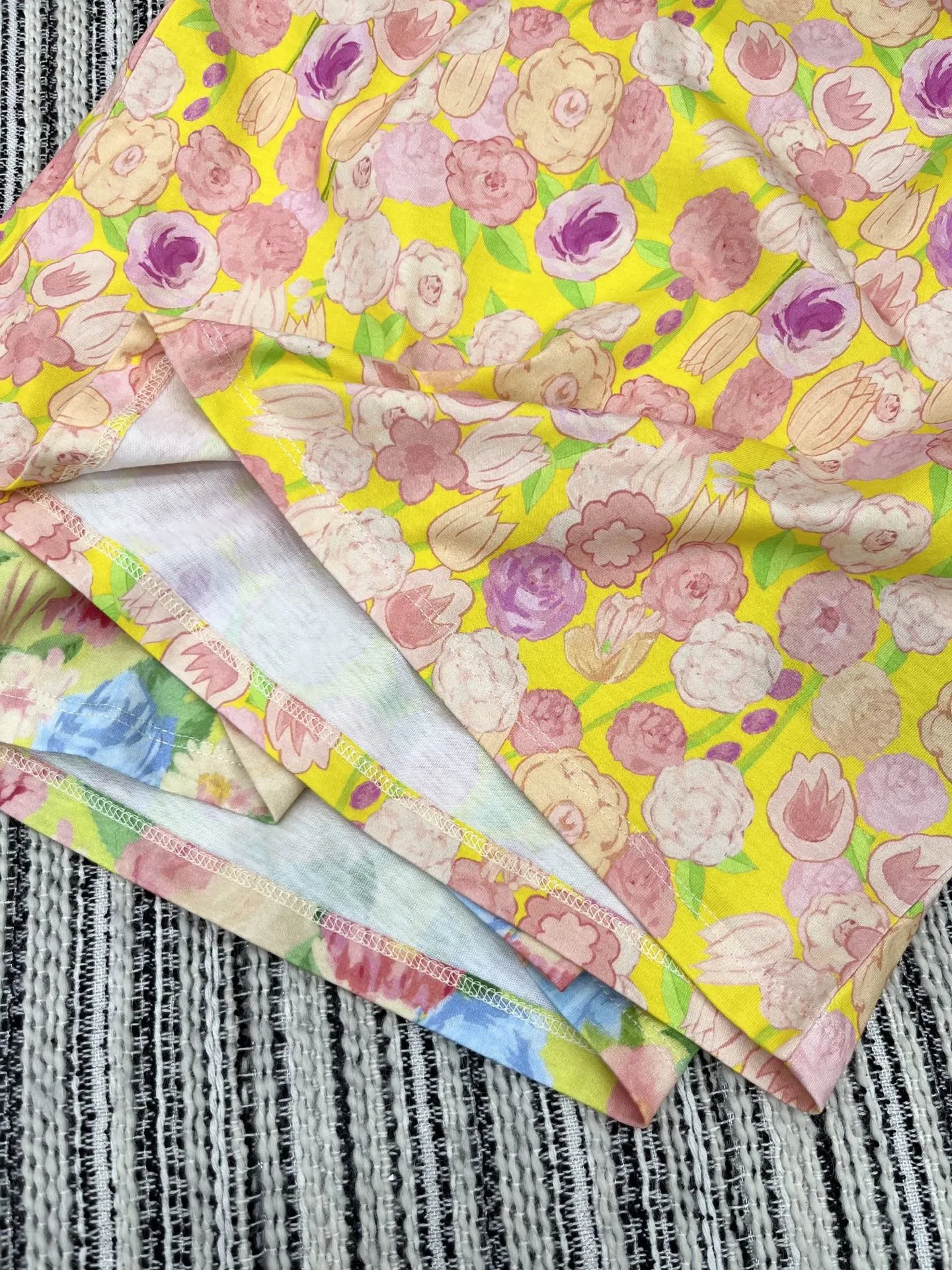 Prada新作プリント半袖Tシャツ緑色花柄 - 画像 (7)