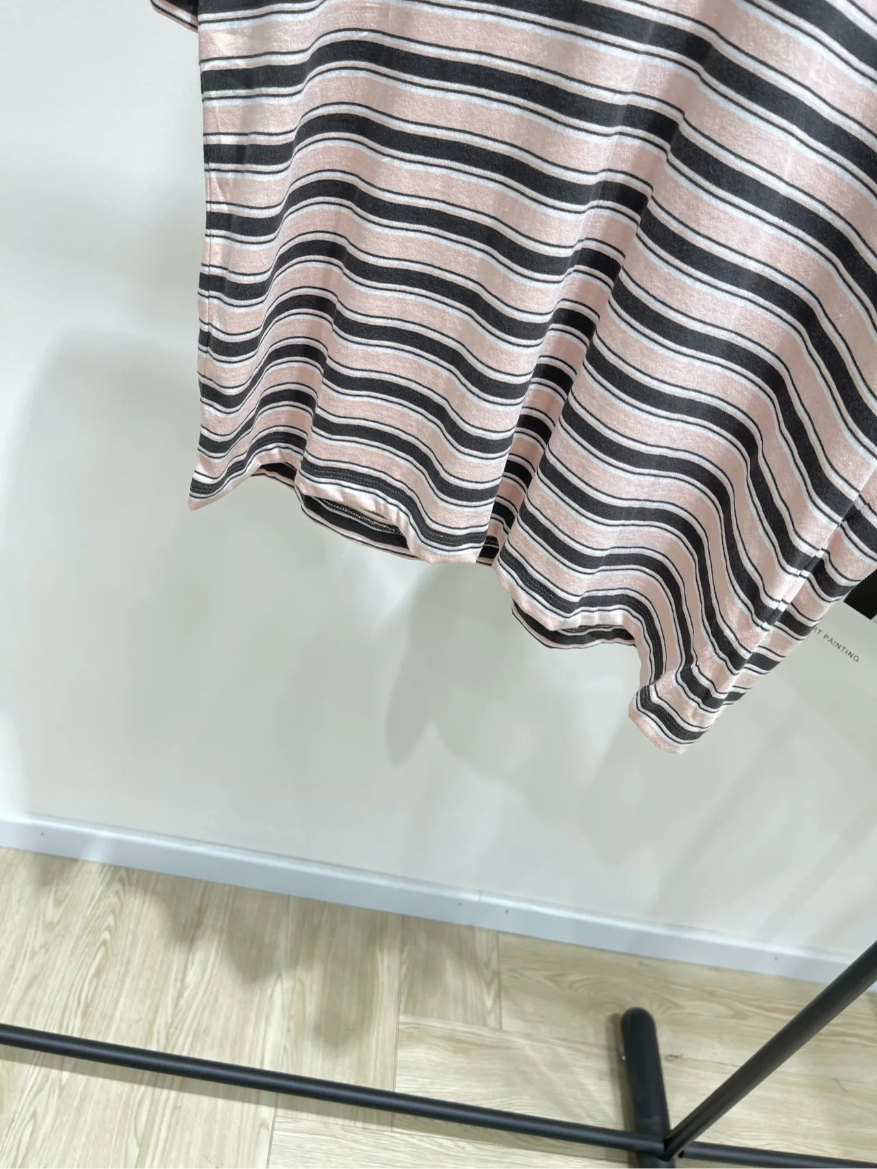 Prada新作ピンクストライプ半袖Tシャツ - 画像 (7)