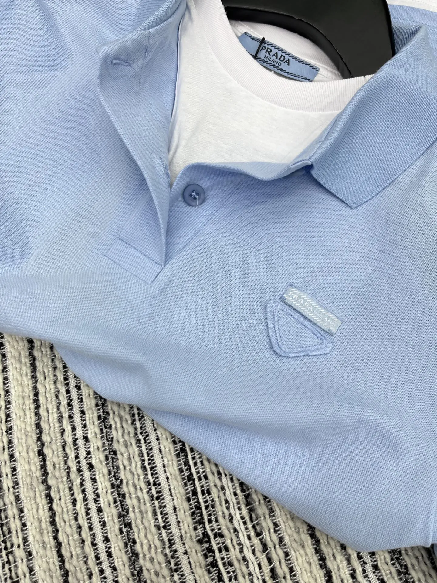 Prada新作ピンク半袖Tシャツ偽の2ピース - 画像 (6)