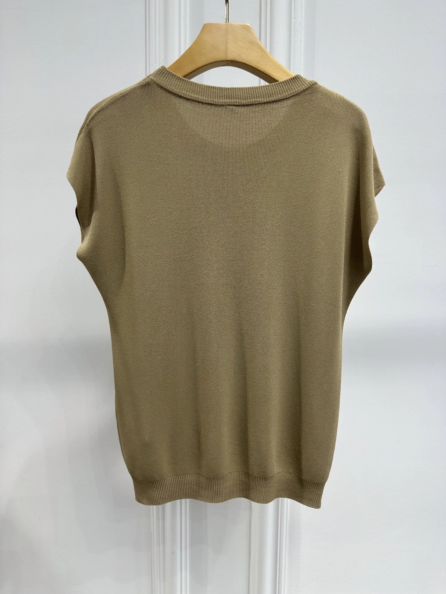 PRADA新作ホワイトトライアングルニットボトムス - 画像 (4)