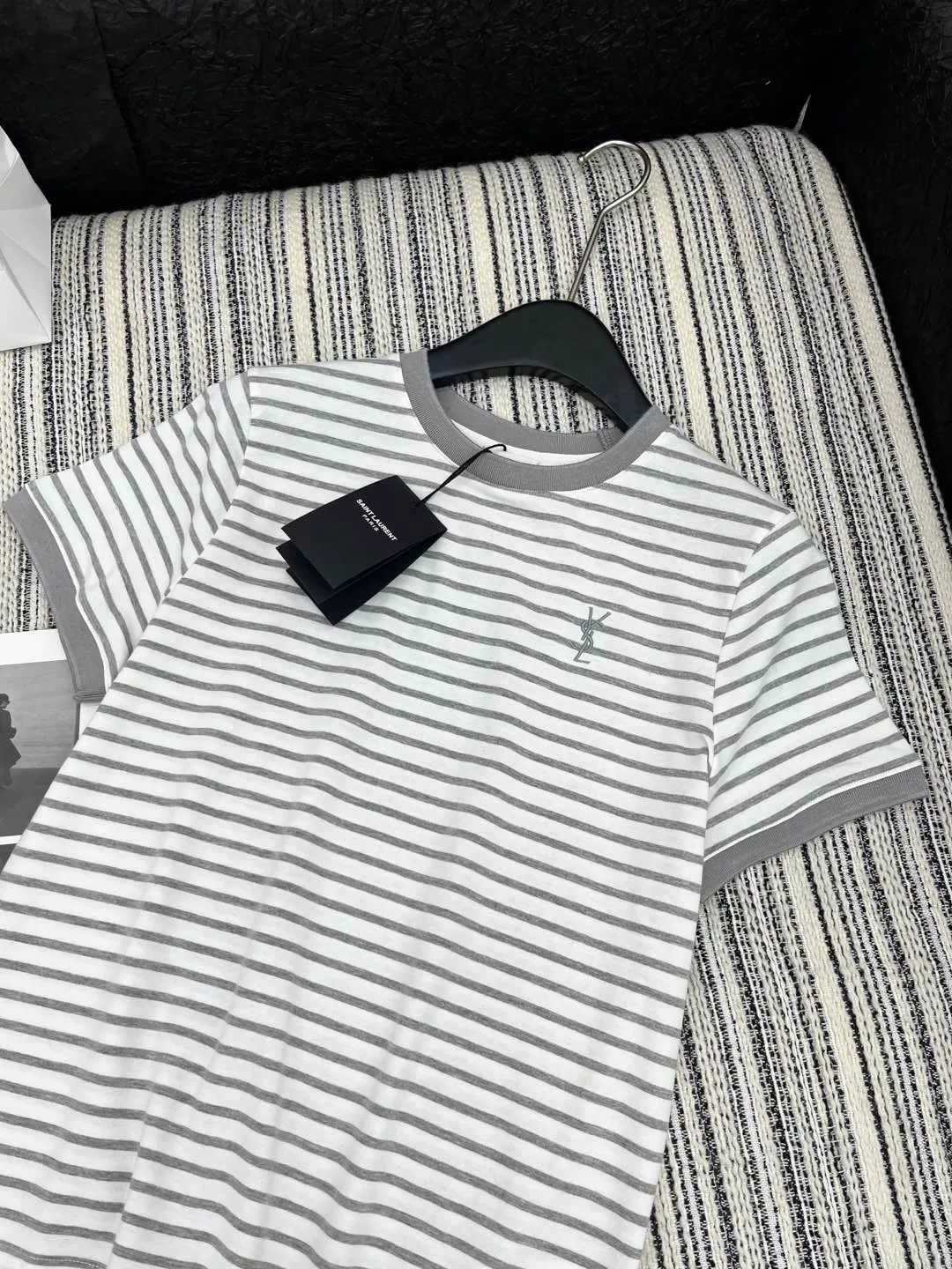 Yves Saint Laurent新作ストライプ半袖Tシャツ - 画像 (3)