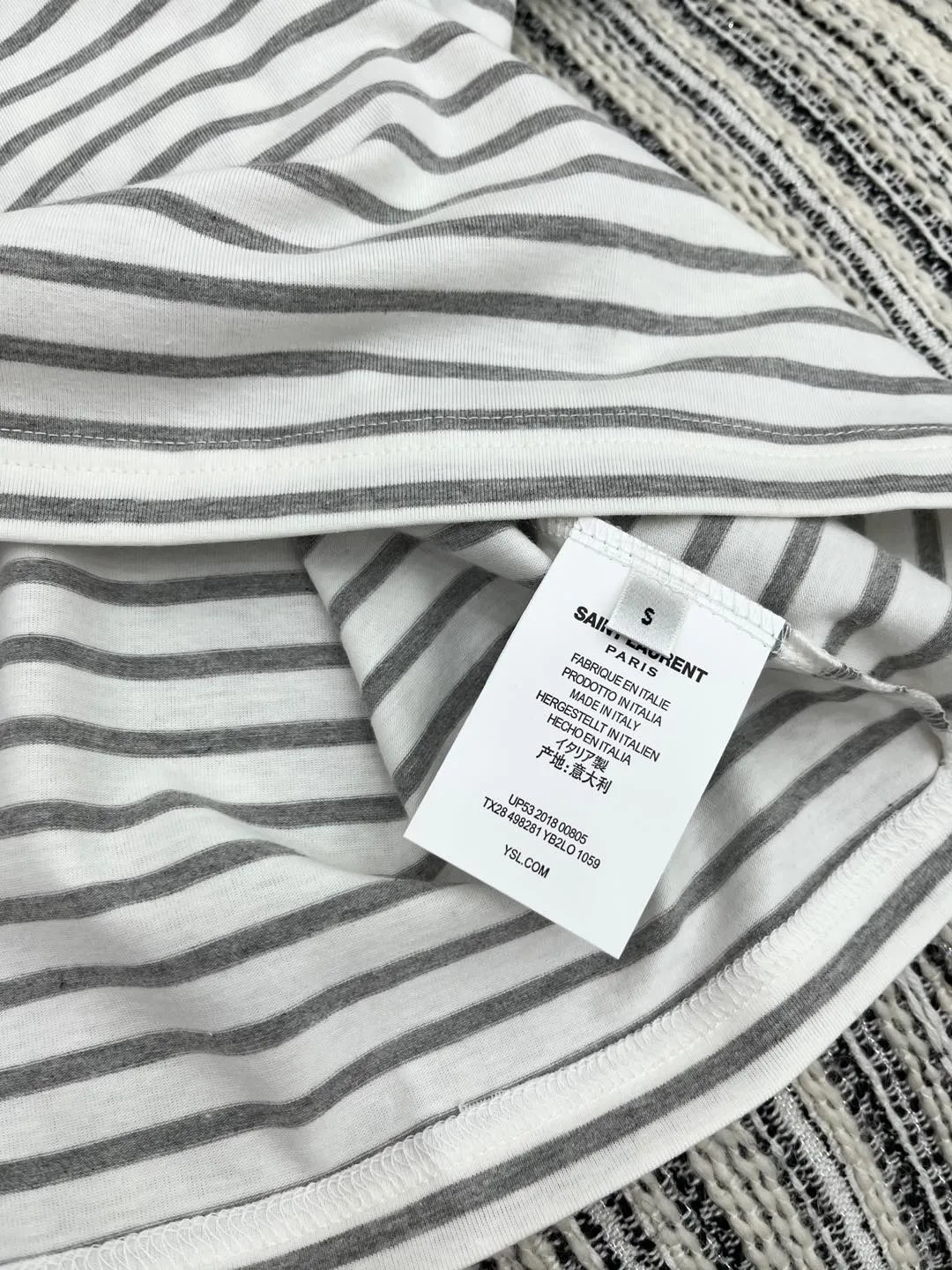 Yves Saint Laurent新作ストライプ半袖Tシャツ - 画像 (6)