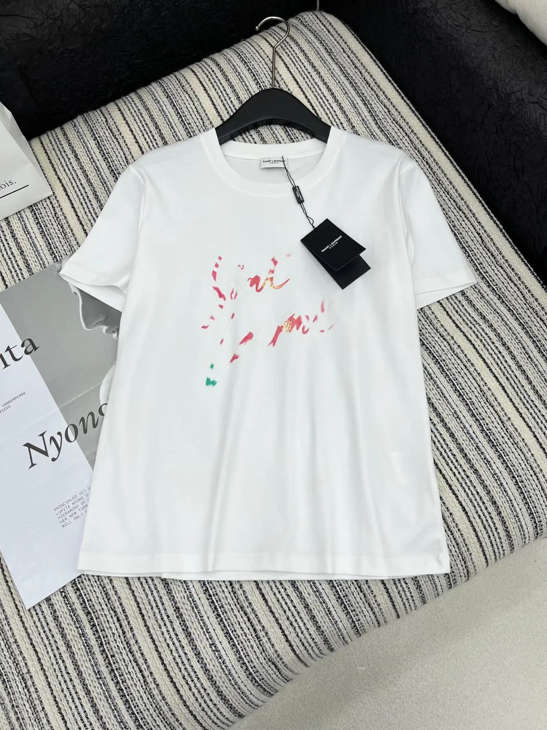 Yves Saint Laurent新作白黒プリント半袖Tシャツ